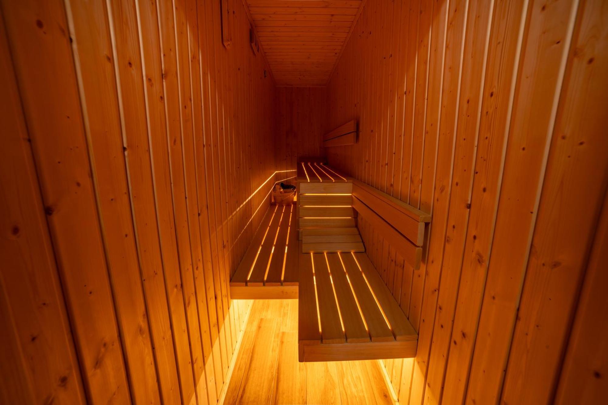 Iatrus Guest Apartment & Sauna Велико-Тырново Экстерьер фото