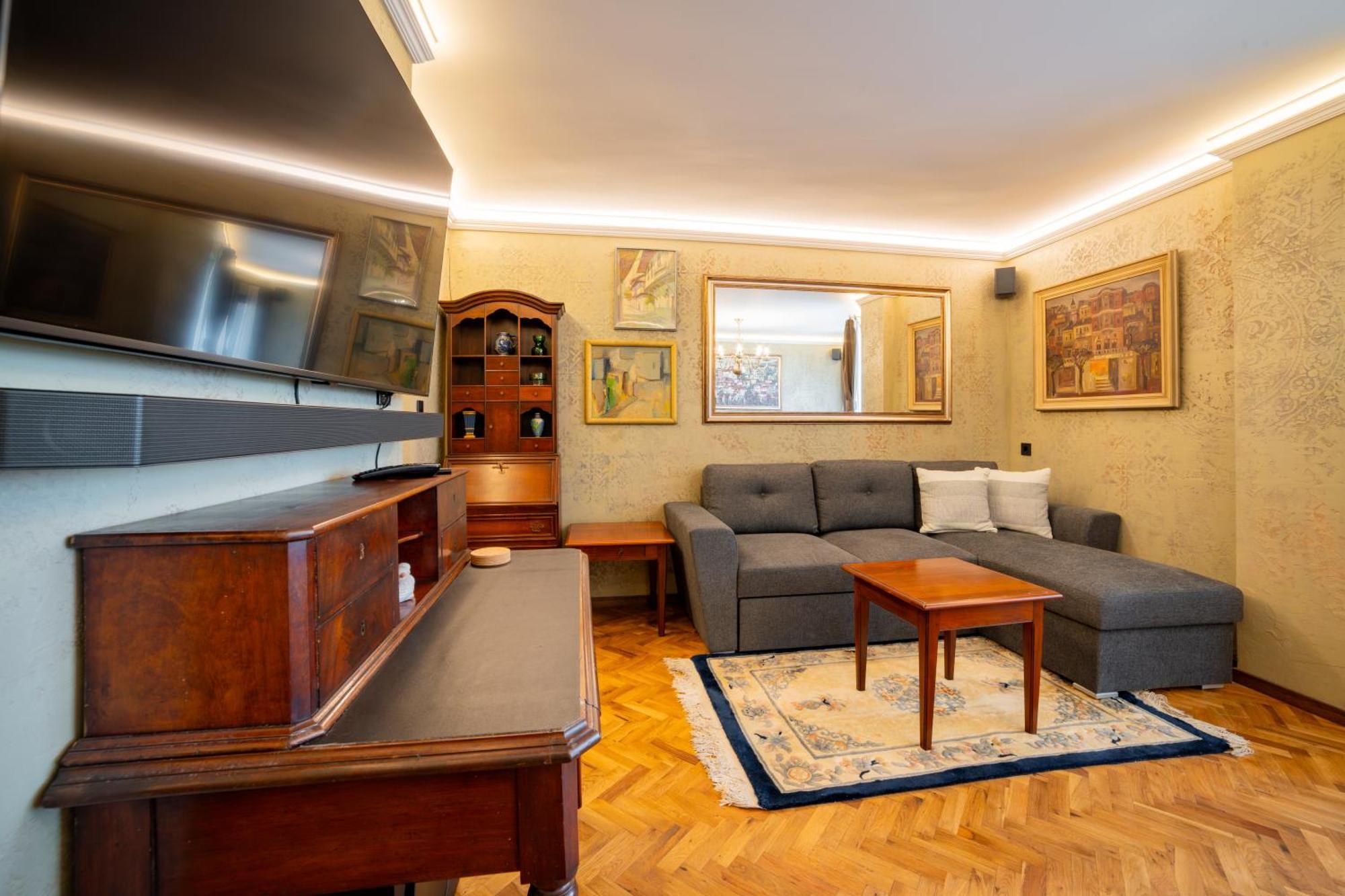 Iatrus Guest Apartment & Sauna Велико-Тырново Экстерьер фото